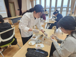 의성도서관, 내 손으로 직접 디저트 만들기 행사 운영