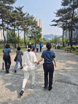 대구동부경찰서, 장애인과 함께 ‘안전한 스텝’…학대·성폭력 예방 캠페인