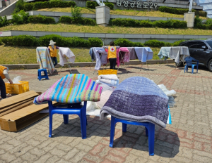 대한적십자봉사회 경주시협의회, 가정의 달 맞아 ‘찾아가는 이불 세탁 봉사’실시