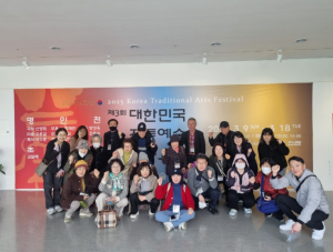 김천시립도서관 `아름다운 신중년 컬리지 1학기` 성료