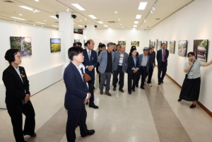 6월 호국보훈의 달 맞아 상주문화회관에서 ˝감나무 아래 독립운동의 흔적˝ 사진전 개최