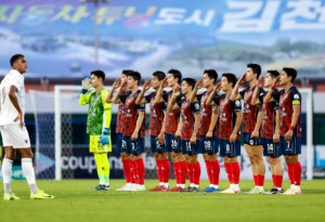 ‘포항전 5연승!’ 김천상무, 무승 사슬 끊고 4위 도약 성공!