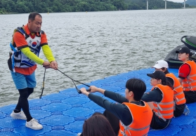 의성군, 안동과학대 학생 대상 수상스키 체험교육 마무리