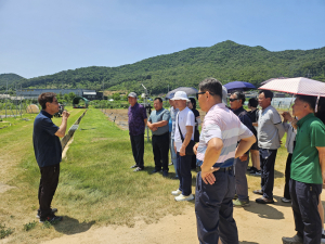 부산 배추 작목반, 군위 농업 우수사례 견학