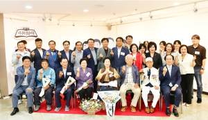 경산시, `만화로 보는 시니어 전성시대` 전시회 성황리에 마무리