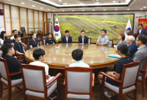 경주시장학회, 소년체전 입상 청소년에 장학금 수여