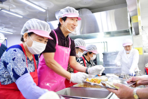 조현일 경산시장, 취임 3주년 맞아 ‘배식 봉사’ 펼쳐