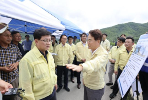 김성환 환경부장관, 청도 운문천댐 후보지 방문