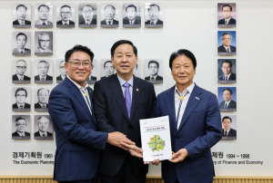 성주군, 구윤철 경제부총리 만나 현안해결 속도낸다!