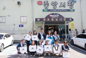 경주시시설관리공단, 추석맞이 전통시장 장보기 행사로 지역상생 실천