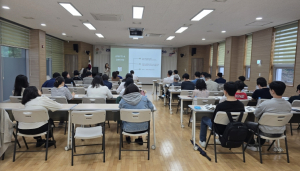 디지털 세상 속, 자녀와 학생들에게 현명한 길잡이가 되어주기