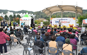 구미천 따라 걷고, 예술과 놀다…`제2회 PLAY in 구미천` 성황