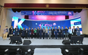 경북교육청, ‘2025 K-EDU EXPO’ 2일 차… AI 시대 인간 중심 교육의 길을 묻다