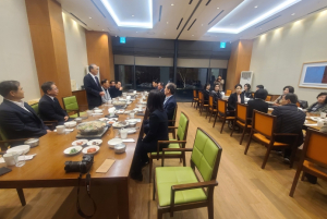 군위 출향인, 고향서 하나 되다
