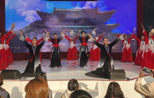 영천시민회관 상주단체 이언화무용단, APEC 2025 KOREA 예술마당 공연 성료!