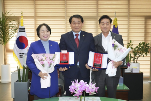 안동시의회 권기윤·정복순의원 2025년 경상북도 의정봉사대상 수상