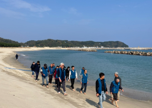 울진군 기성면, 구산해수욕장 맨발걷기 체험 행사 열어