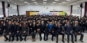 구미노인대학 제30기 졸업식 개최…˝배움으로 활기 더한 노후˝