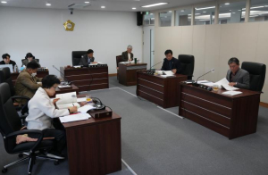 제249회 영천시의회 제2차 정례회 산업건설위원회, 2025년도 행정사무감사 진행
