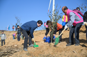 영덕군, 별파랑공원 ‘희망 심기’ 행사 개최…산불 피해지역 복구 속도낸다