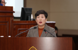 상주시의회, 신순화 의원 시정질문  8대, 9대 시장 공약사항 및 이행 현황 등 각종 현안 관련 시정질문 펼쳐