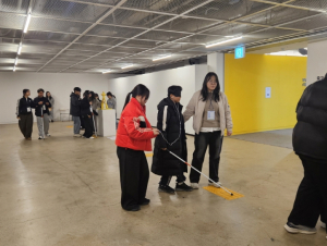 포항시 국내 최초 스틸아트 촉각전 ‘모두의 스틸아트’ 13일 종료…막바지 관람 열기 고조