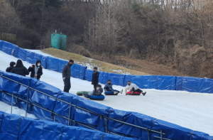 영주시 장수조이월드눈썰매장, 다자녀 출생가정에 ‘눈썰매장 무료이용권’ 지원
