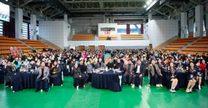 자원봉사자를 `히어로`로 예우…구미 자원봉사자의 날 성료