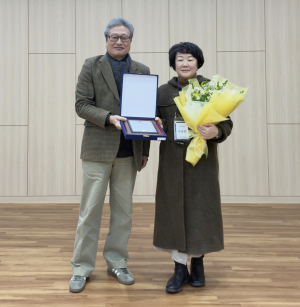 이성은 예천 신풍미술관 관장, 경북도지사 표창