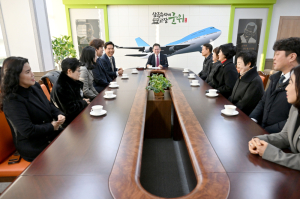 민주평통 군위군협의회, 대행기관장과 소통 간담회
