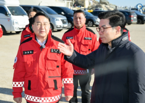 김인호 산림청장, 영덕군 산불 피해 복구 현장 점검