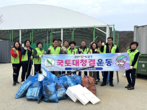 달성군 하빈면, 봄맞이 하빈천 정화 ‘구슬땀’… 주민 손으로 지키는 깨끗한 하천