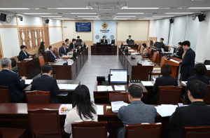 경북도의회 기획경제위, 조례·동의안 5건 의결… ‘경제 회복·신성장’ 집중 점검