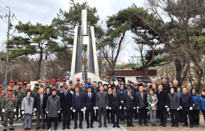 달서구, 제107주년 3·1절 맞아‘태극단 학생 독립운동 기념탑’참배