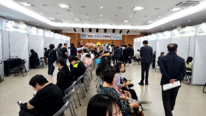 김천시, 스마트매칭 취업박람회 성료....“AI로 취업문 넓힌다”