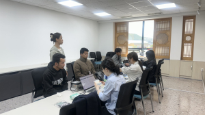 성주군, 외국인 계절근로자 지문등록 현장 지원 완료