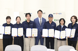 달성군, 유람선 선장 등 6명 표창....낙동강 익수자 5분 만에 구조
