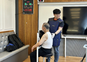 성주군, 주간보호센터 찾아 노인 결핵검진 실시