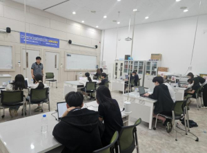 영덕 미래 과학 인재들, 창의적 해법 겨뤘다…영덕교육지원청, 청소년과학탐구대회 개최