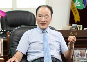 김윤철 유가청담장학회 이사장, 달성군에 고향사랑기부금 500만원 추가 기탁