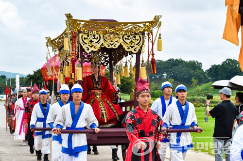 선덕여왕 행차, 첨성대서 재현된다…경주 대표 역사관광 콘텐츠로 운영