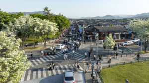 경주 관광, ‘유적 답사’ 넘어 체류형 여행지로… 방문객 1,600만 명 돌파
