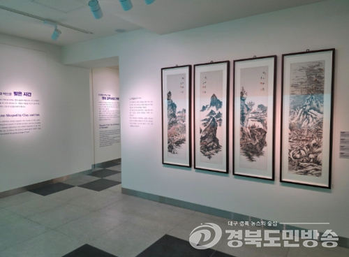 청도군, 알림이센터를 ‘기증유물전시실’로 전면 개편… 16일 재개관