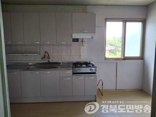 상주시 신흥동, 고립위험 독거노인 주거환경 개선…민관·가족 함께 돌봄 나서