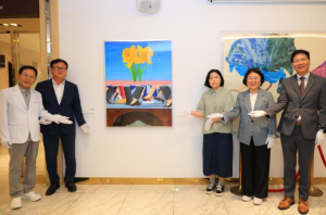 ‘제10회 2026 수성구 미술작품 대여제’ 명패 부착식 개최, 작가 작품 기증 사례도 이어져