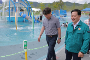 이근수 대구 북구청장, “현장에서 답을 찾다” 공원 물놀이장 및 산불피해지 현장 점검