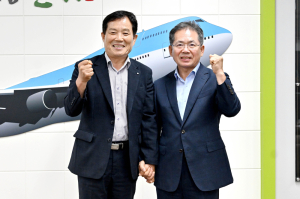 군위·의성, 대구경북신공항 정상화 ‘공동전선’…4자 회동 추진