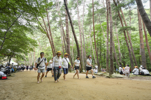 문경시, 맨발로 걷는 문경새재 13㎞…‘오감만족 맨발페스티벌’ 22일 개막