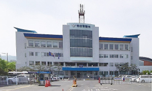 경산경찰서, 20대 중국인 여성 살해 피의자 구속 송치…“직장 잃을까 두려워 범행” 진술