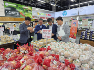 경북도, 경북산 사과·샤인머스캣 181t 푼다…추석맞이 18% 할인